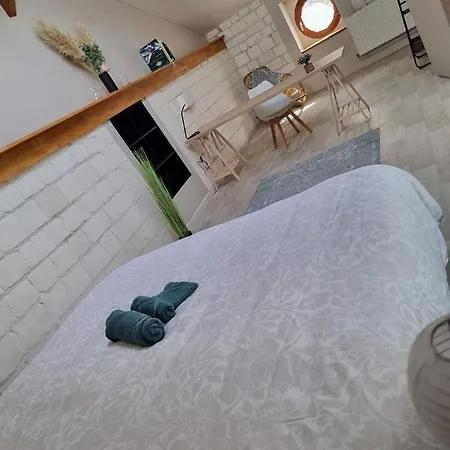 Le Clos du Lys Châlons-en-Champagne Extérieur photo