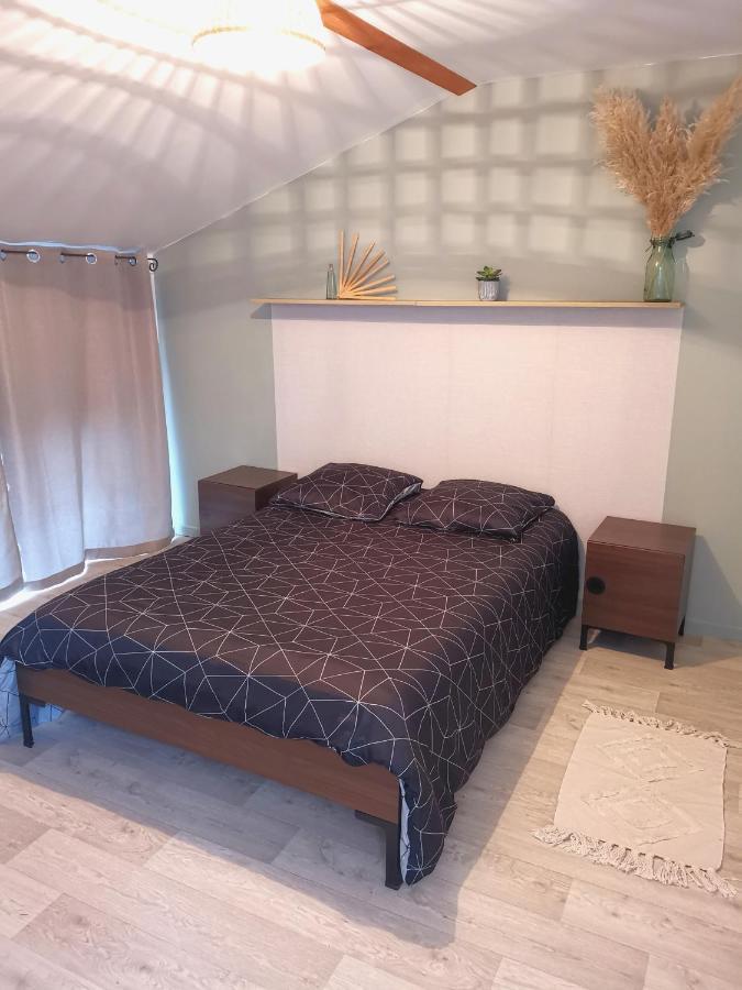 Le Clos Du Lys Hébergement de vacances *